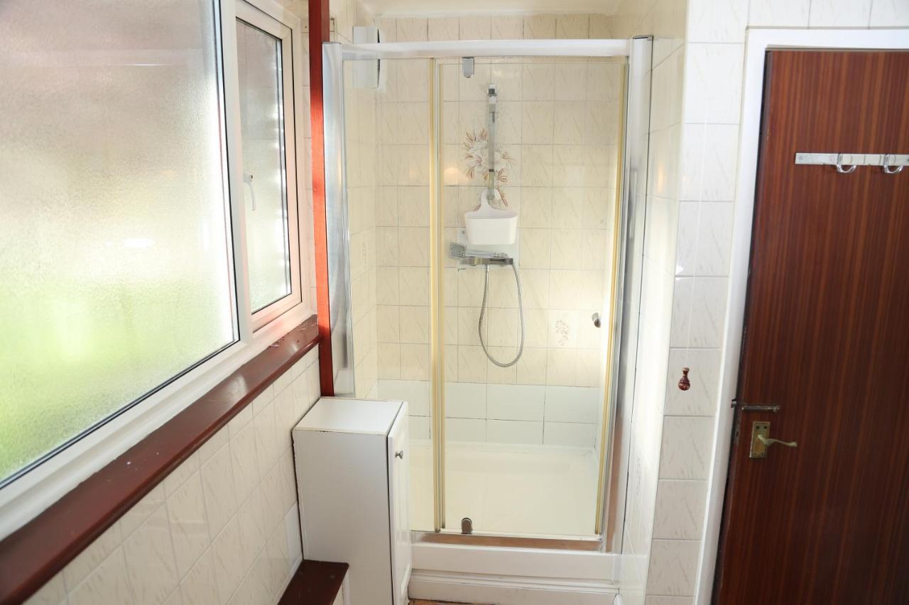 Ferienhaus Cosy 3-bed Nec Airport Close To Amenities Birmingham