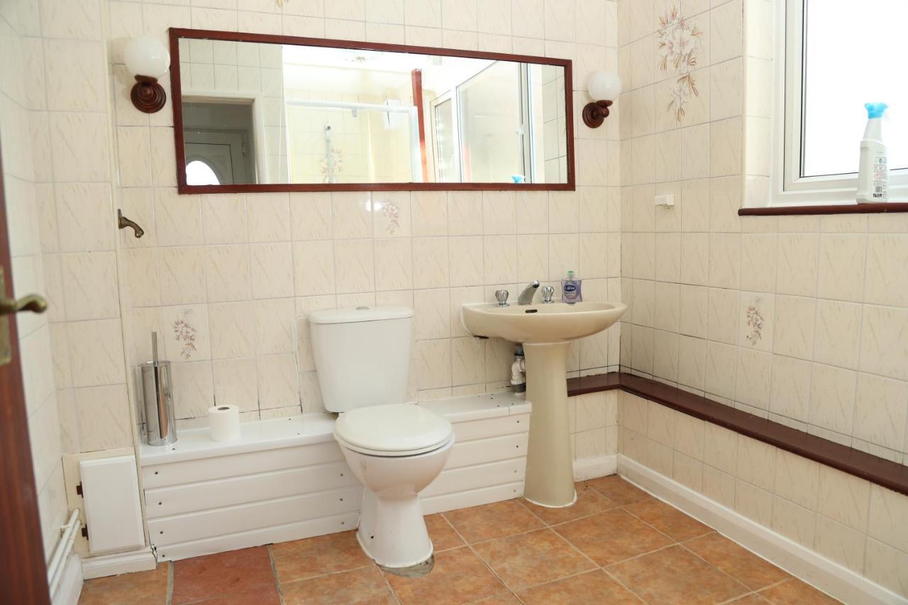 Ferienhaus Cosy 3-bed Nec Airport Close To Amenities Birmingham