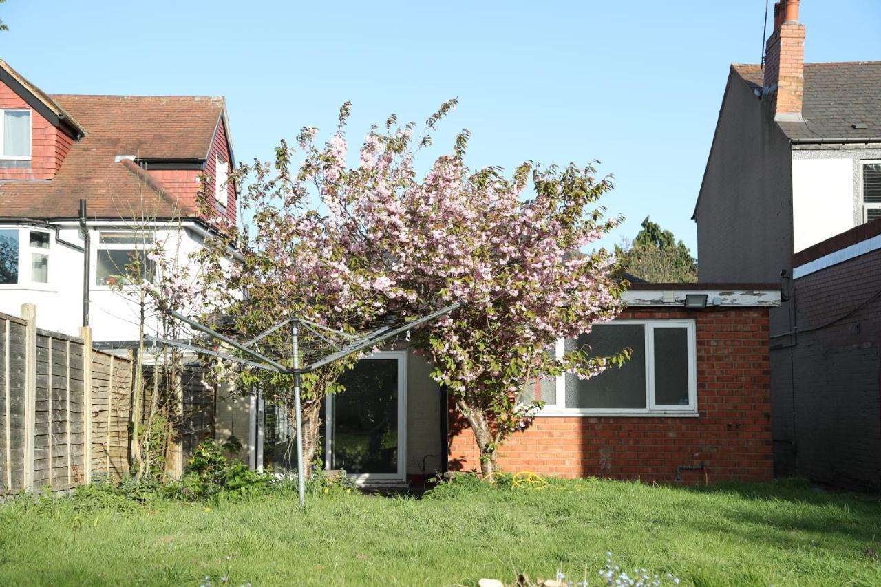 Ferienhaus Cosy 3-bed Nec Airport Close To Amenities Birmingham