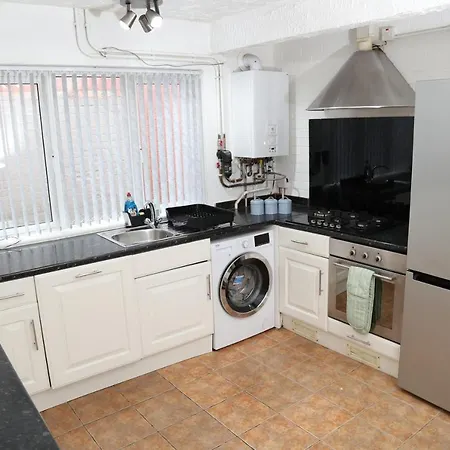 Cosy 3-Bed Bungalow Nec Airport Close To Amenities Birmingham Exterior photo