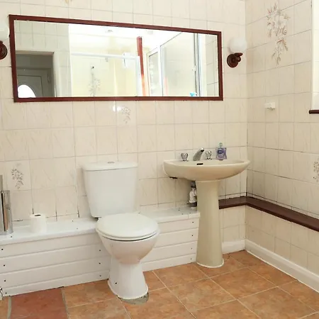 Cosy 3-Bed Bungalow Nec Airport Close To Amenities Birmingham Exterior photo